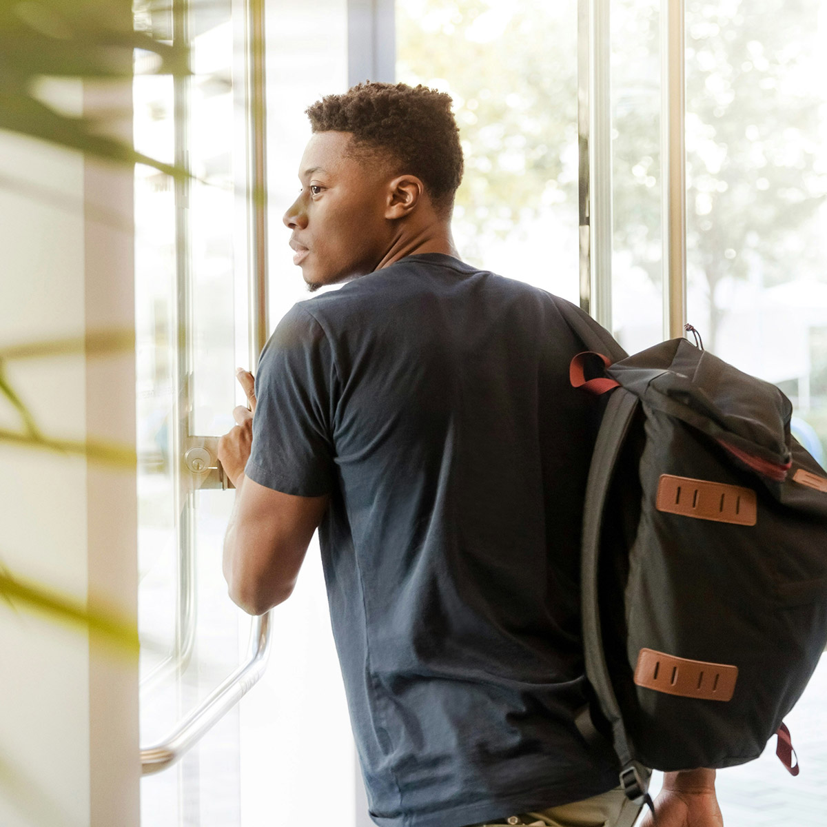 英雄联盟博彩竞猜 High school student
