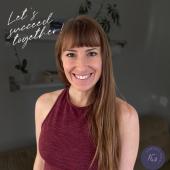 headshot of lol博彩 alumni, Amberly Grant