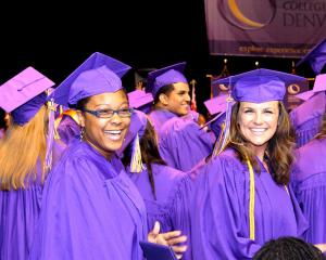 英雄联盟博彩竞猜 commencement